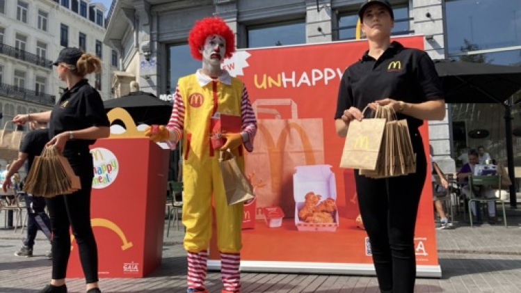Unhappy Meal, la campagne Gaia qui dénonce la souffrance animale causée par McDonald's