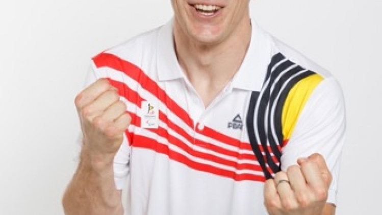 Ewoud Vromant est assuré d'une médaille d'argent en poursuite individuelle classe MC2