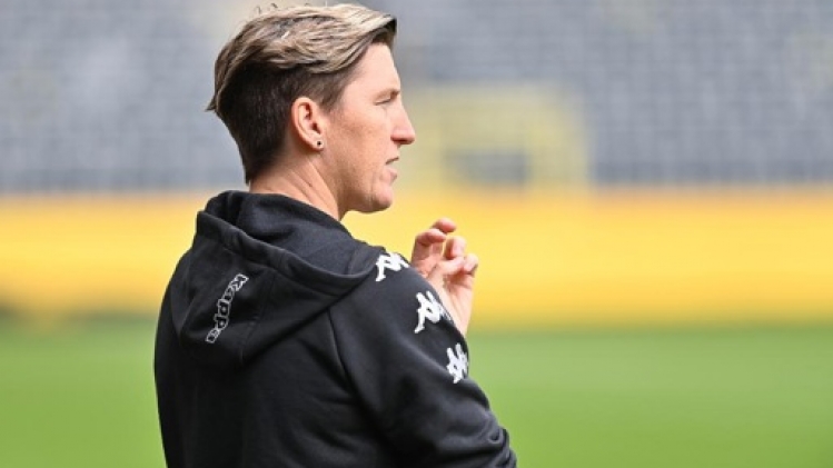 Pour Aline Zeler, manager d'OHL, il y a une revanche dans l'air contre le Club YLA