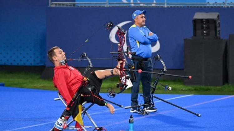 Piotr Van Montagu passe en quarts de finale en para-tir à l'arc à Paris