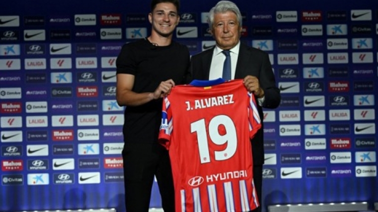 Nombre record de transferts lors du mercato d'été de football