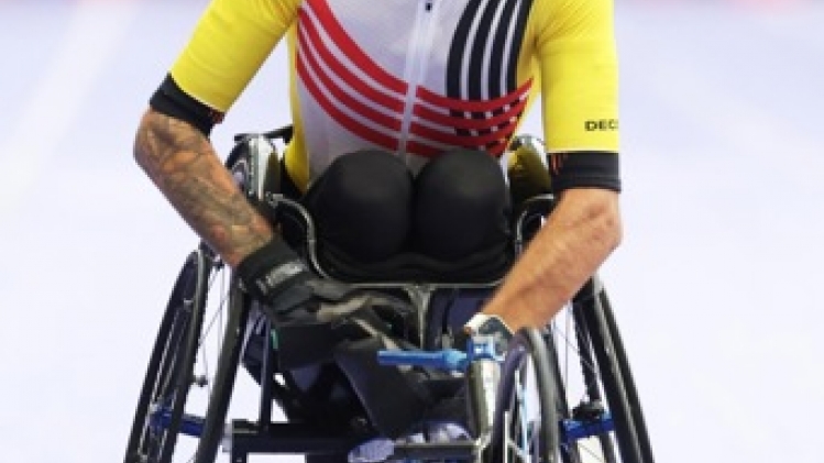 Peter Genyn rapporte à la Belgique sa troisième médaille, avec le bronze sur 200 m