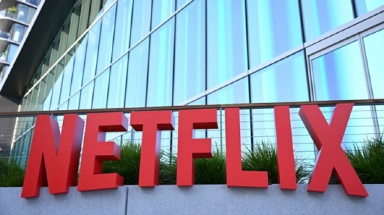 Le donneur néerlandais de L'homme aux mille enfants poursuit Netflix