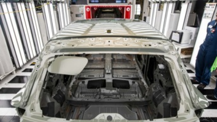 Volvo Car Gand poursuit son plan d'électrification