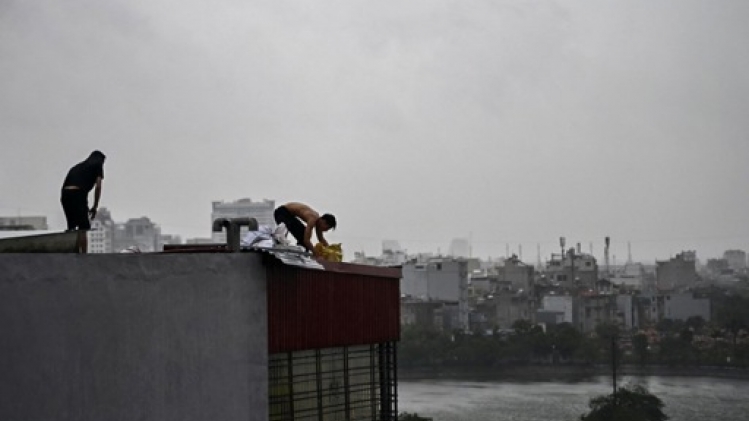 Le super typhon Yagi s'abat désormais sur le Vietnam