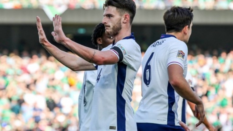 L'Angleterre bat l'Irlande à Dublin grâce à deux bi-nationaux irlandais