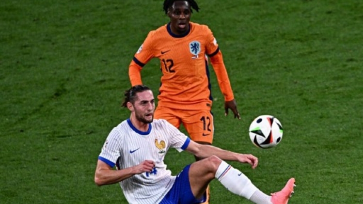 Les Pays-Bas sans Jeremie Frimpong contre l'Allemagne