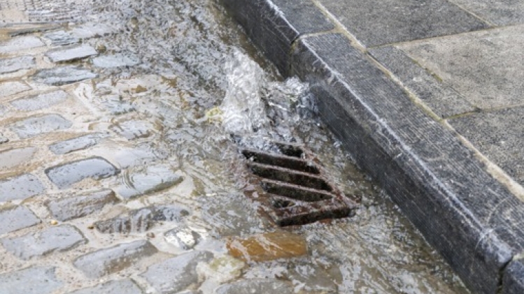 L'IRM émet une alerte jaune à la pluie en province de Liège, le numéro 1722 activé