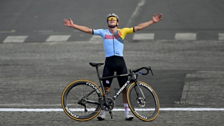 Remco Evenepoel soutenu notamment par Tim Wellens et Maxim Van Gils à Zurich