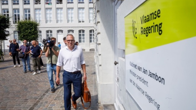 2dcd50d1-22aa-42ae-8dcb-41b151efd14c