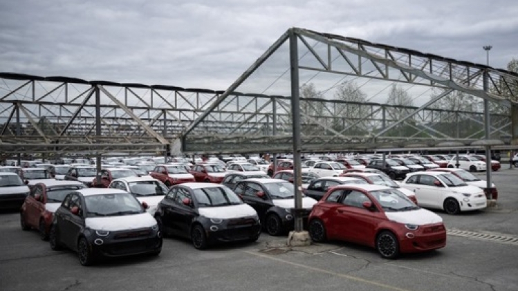 La production de la Fiat 500 électrique suspendue pendant un mois
