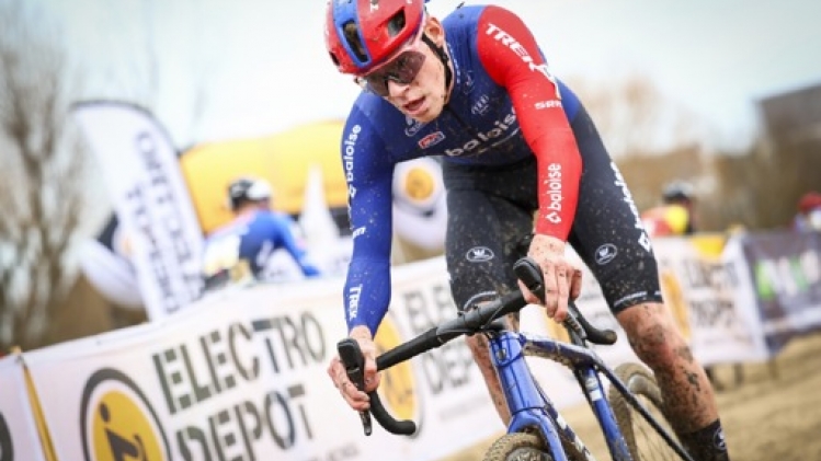 Le coureur néerlandais de cyclocross Pim Ronhaar atteint de la maladie de Lyme