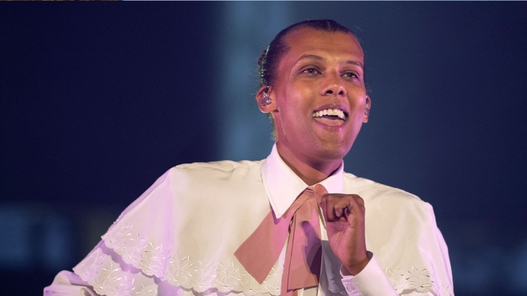 Très discret sur sa vie privée, une photo du fils de Stromae dévoilée