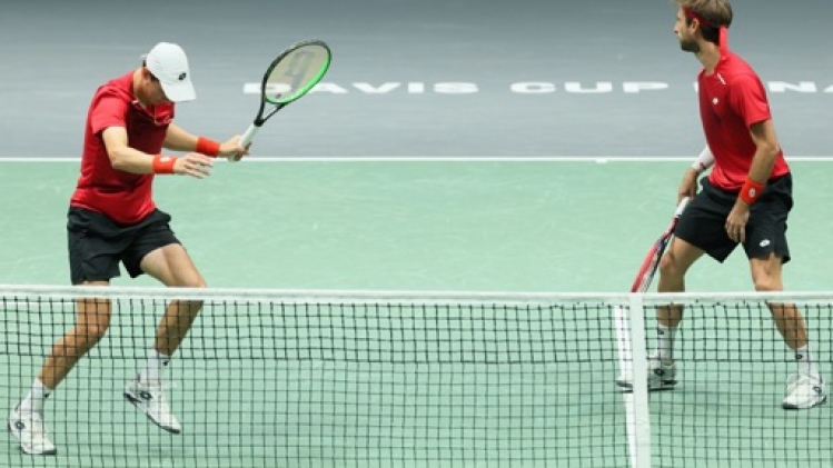 Sander Gillé et Joran Vliegen gagnent le double, la Belgique battue 2-1 par le Brésil