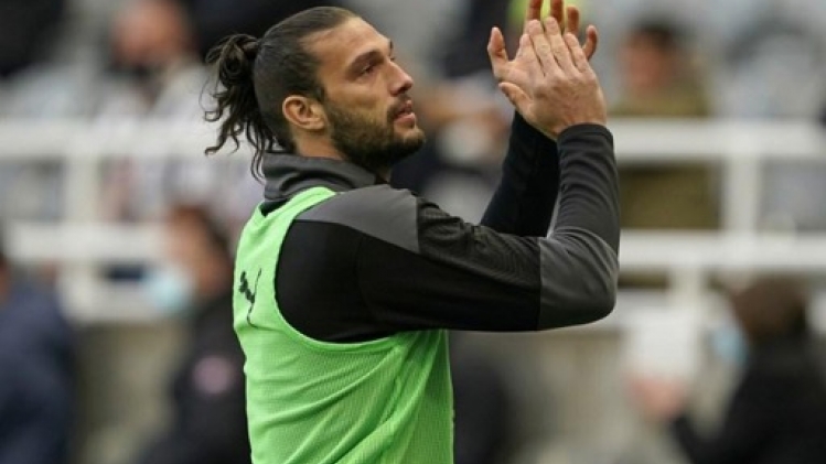 L'ex international anglais Andy Carroll rejoint Bordeaux