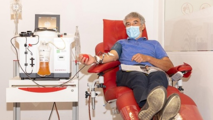 Des patients et la Croix-Rouge appellent au don de sang via l'exposition Sang%Utile