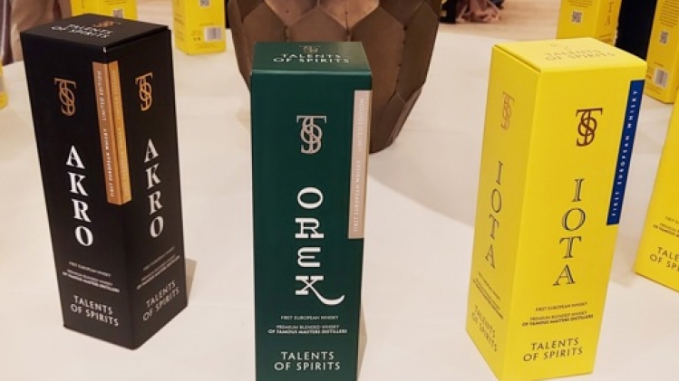 Deux maîtres-distillateurs belge et néerlandais lancent un whisky européen