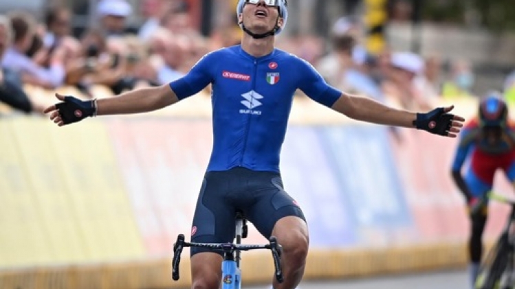 Après sa victoire, Filippo Baroncini est peut-être l'homme le plus heureux du monde