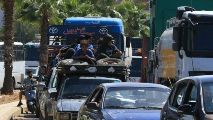 Des centaines de personnes arrivent en Syrie depuis le Liban