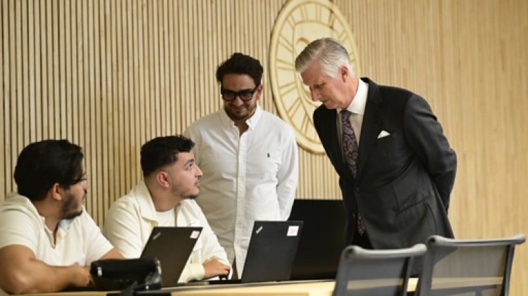 La nouvelle antenne MolenGeek dédiée à l'IA inaugurée à Laeken en présence du Roi