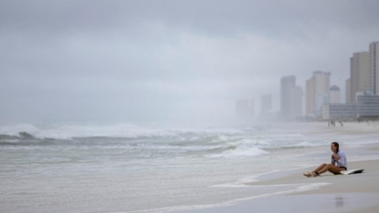 L'ouragan Hélène se renforce en catégorie 3 avant de toucher terre en Floride