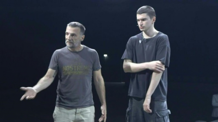 Trente ans après le film, La Haine déboule en comédie musicale