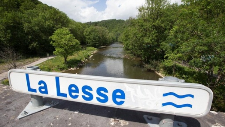 La descente de la Lesse en kayak reste fermée ce vendredi