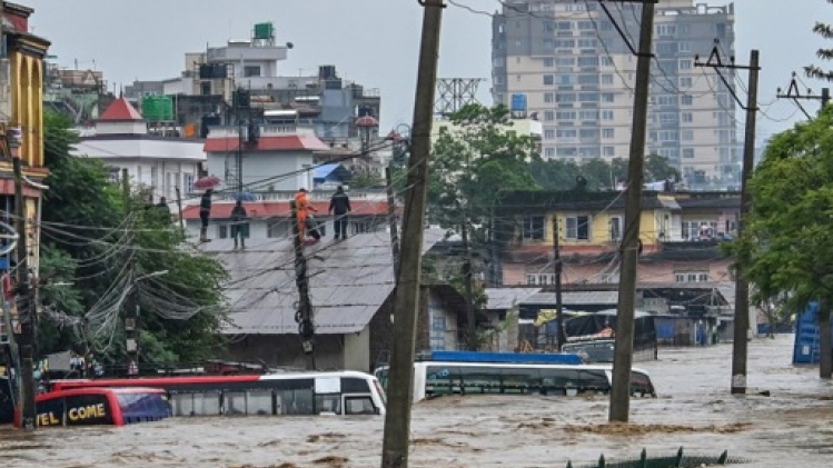 Le bilan monte à 170 morts au Népal après les inondations