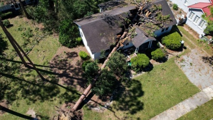 USA: Au moins 50 morts après le passage de l'ouragan Hélène