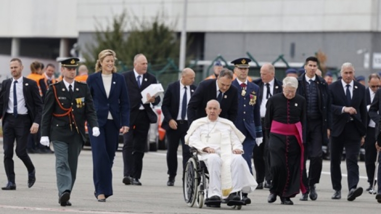 La visite est officiellement terminée: le pape François est reparti pour Rome