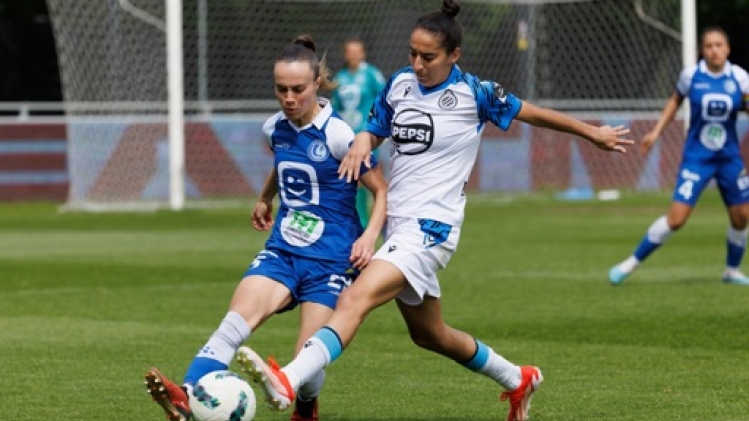 Anderlecht étrille Genk 5-1, Westerlo surprend face au Standard