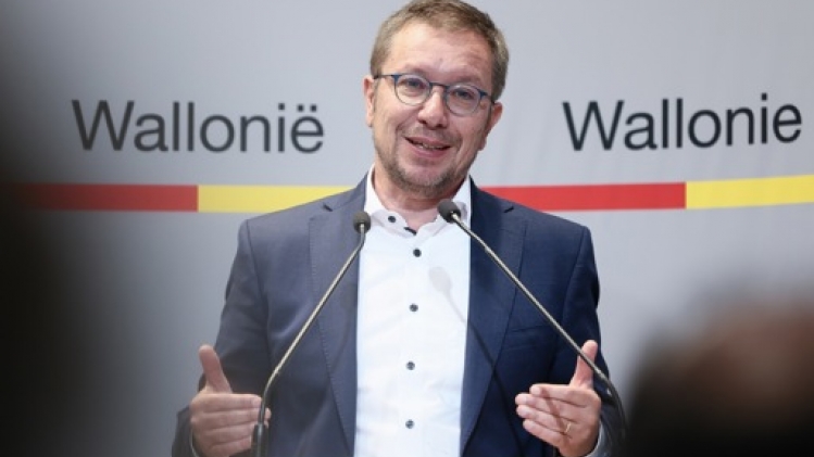 Extension de l'offre de la SNCB reportée: le ministre Desquesnes se dit extrêmement déçu