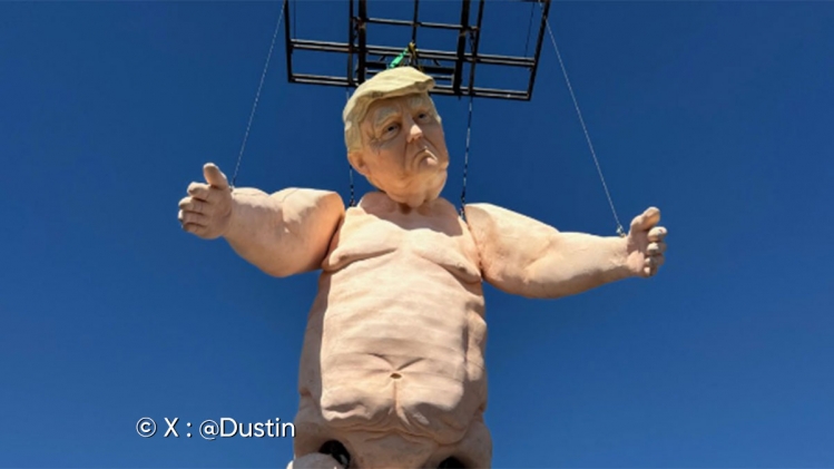 La statue de Trump