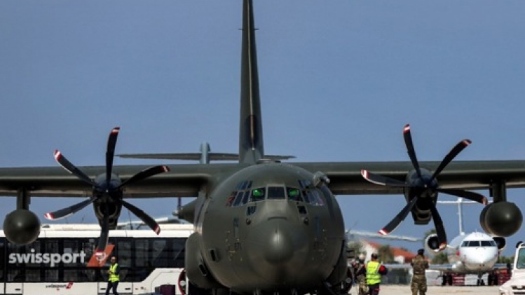 La Grèce envoie un C-130 pour aider Chypre à évacuer ses ressortissants du Liban