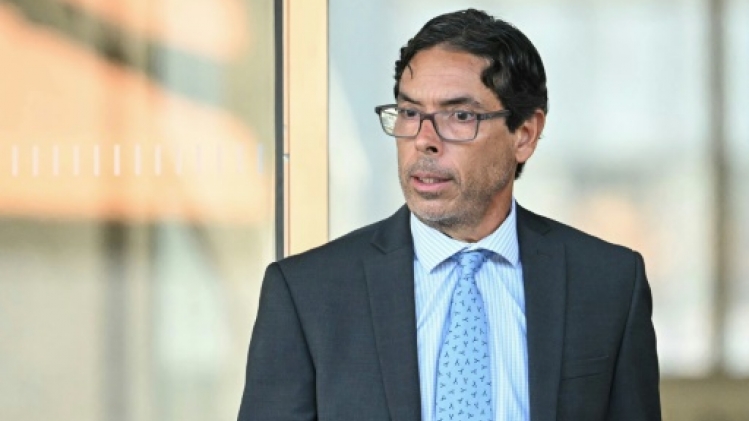 Un médecin lié à la mort de la star de Friends Matthew Perry plaide coupable