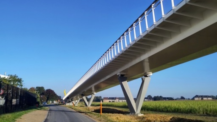 Le pont piétonnier et cyclable le plus long de Belgique officiellement inauguré à Machelen