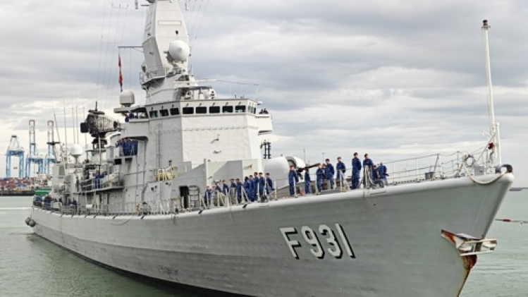 La frégate belge Louise-Marie appareille pour une mission internationale de l'Otan