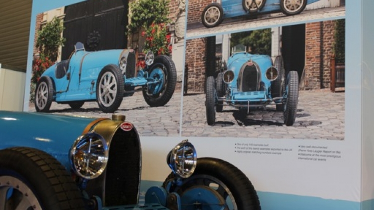 Une Mercedes SLR McLaren vendue aux enchères pour 3,22 millions