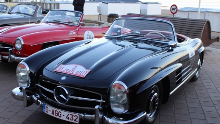 Une Mercedes SLR McLaren vendue aux enchères pour 3,22 millions