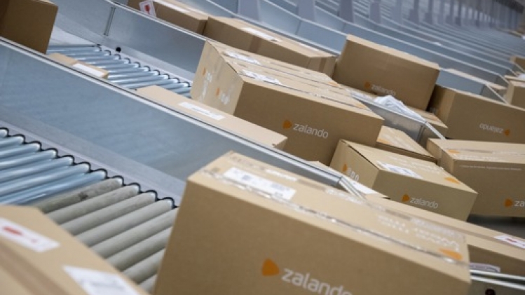 Les règles pour les boîtes à colis des particuliers fixées dans la loi