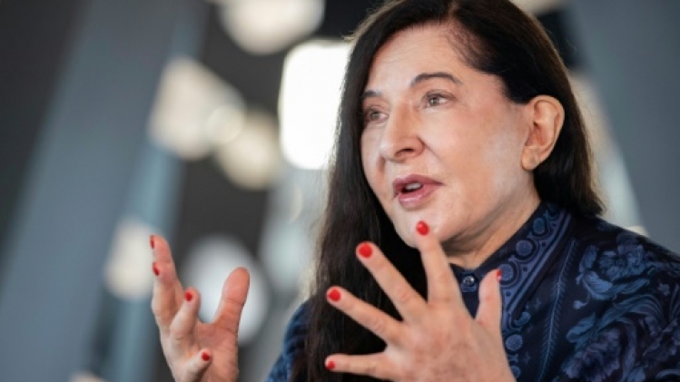 Baignoires remplies de fleurs, séparer des grains de riz: l'exposition Abramovic à Shanghai