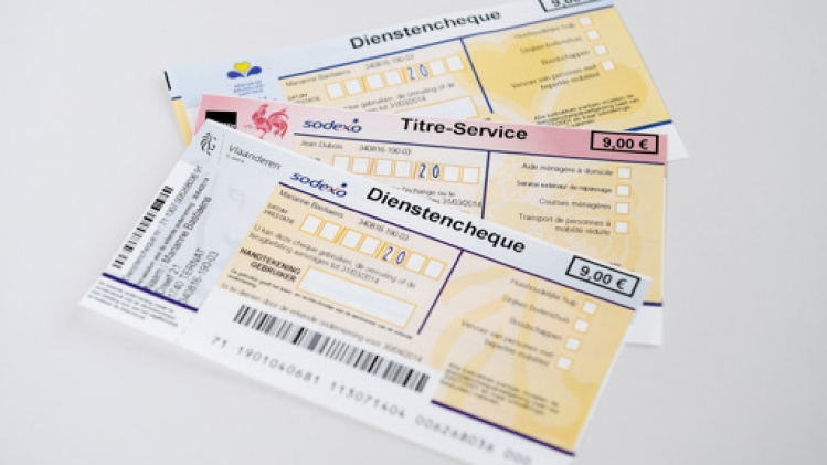 En Flandre, les titres-services au format papier disparaitront en juin 2025