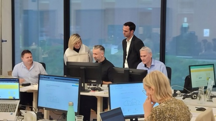 De premières communes flamandes avec des résultats complets, la participation sous les 70%