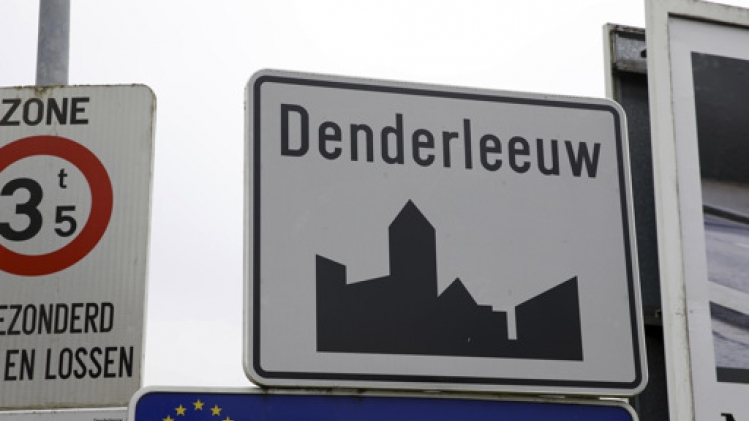 DENDERLEEUW: Le Vlaams Belang gonfle encore son score