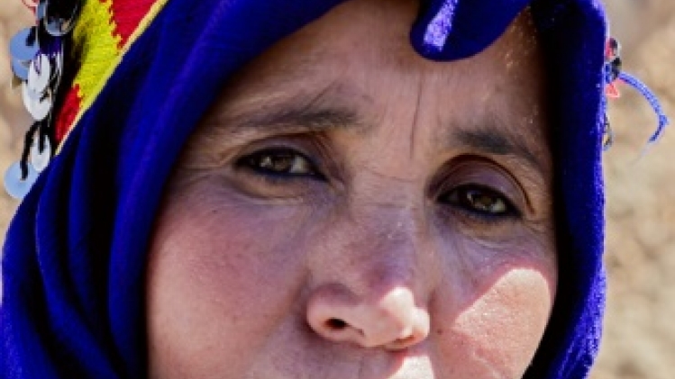 Au Maroc, les tatouages des femmes berbères tombent en désuétude