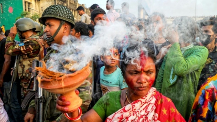 Au Bangladesh, les Hindous célèbrent leur plus grand festival malgré les craintes d'attentat