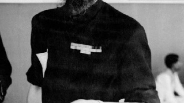 Abbé Pierre: les archives de l'Eglise éclairent le silence autour d'un grand malade