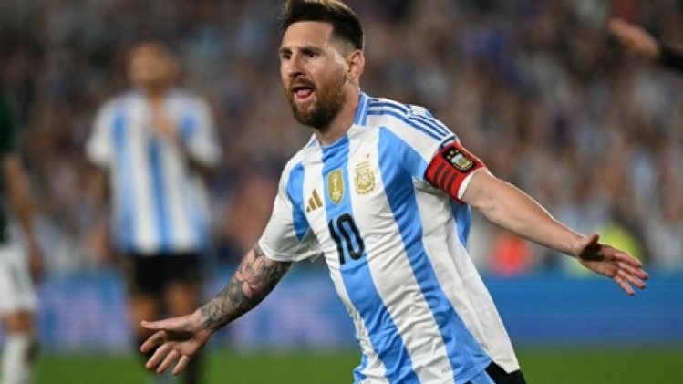 Un triplé et deux passes décisives pour Lionel Messi avec l'Argentine