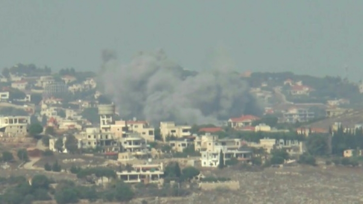 Raids meurtriers israéliens contre des fiefs du Hezbollah au Liban, frappe sur Lattaquié en Syrie