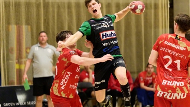 La volonté de vaincre de Hubo triomphe du flegmatisme de Hurry Up